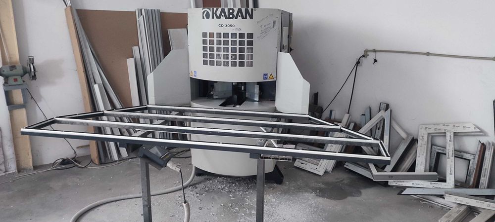 CNC ъглозачистваща машина за ПВЦ дограма