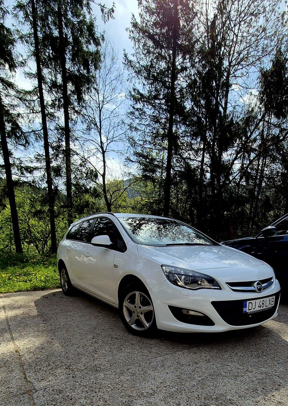 Opel Astra J 2015