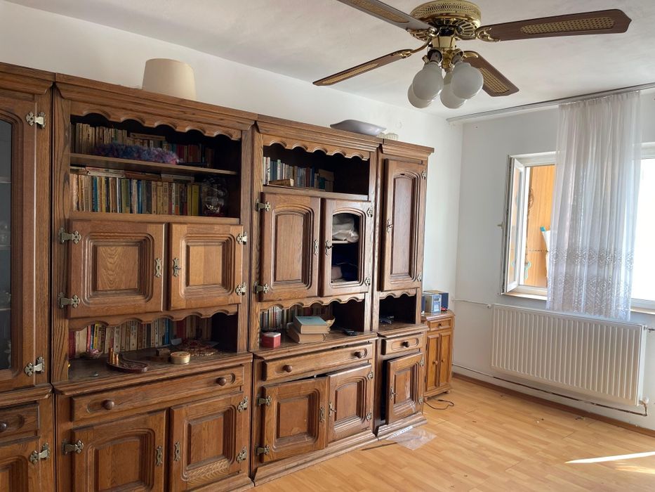 Apartament 2 camere VAND URGENT!