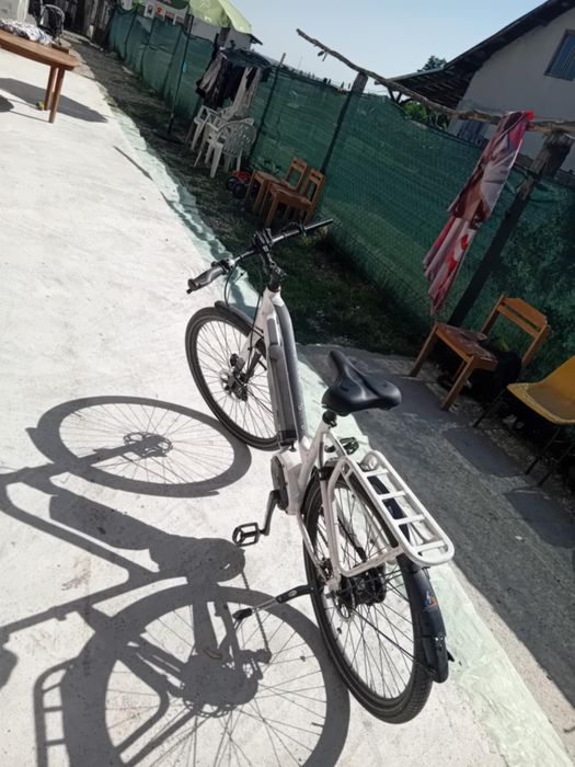 Vînd bicicleta  electrica