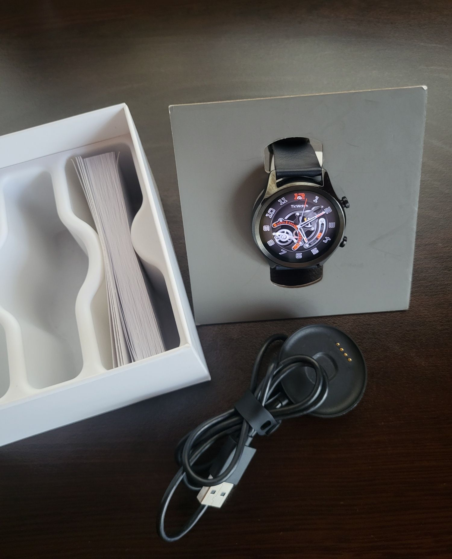 Smart часовник TicWatch C2+