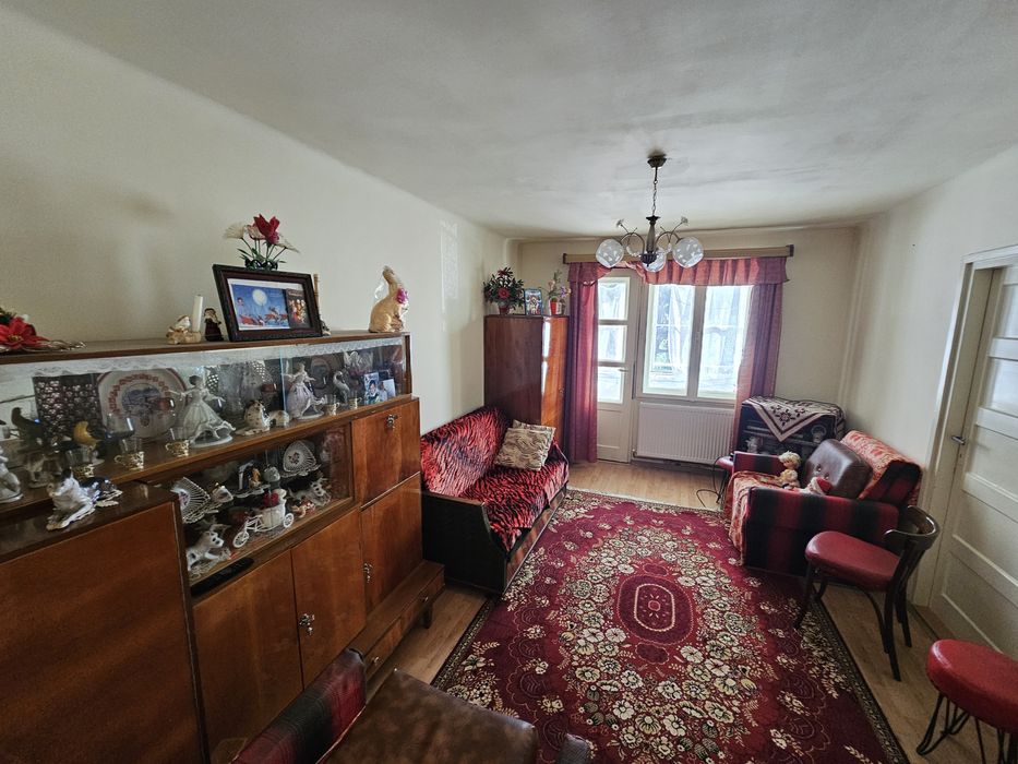 Apartament 2 camere Podgoria, etaj. 1