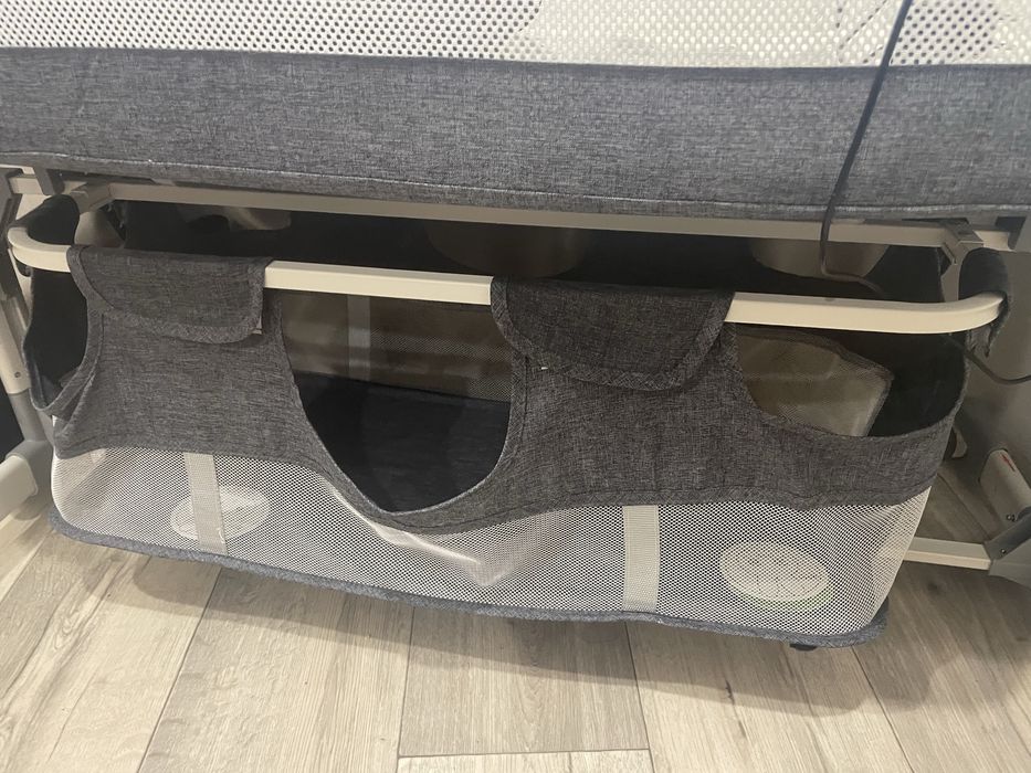 Продам Кроватку Качалку!