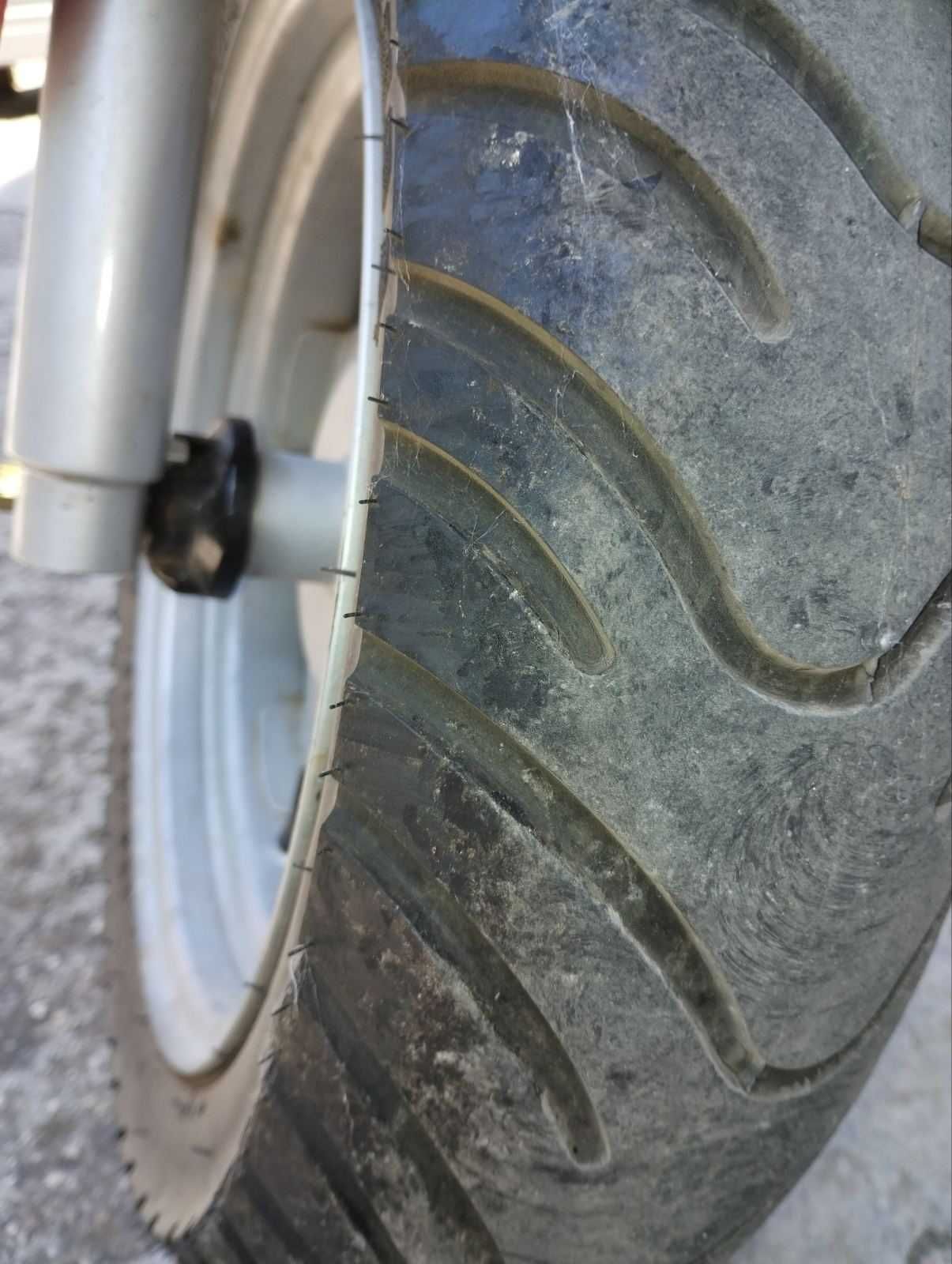 Скутер Explorer GE 50