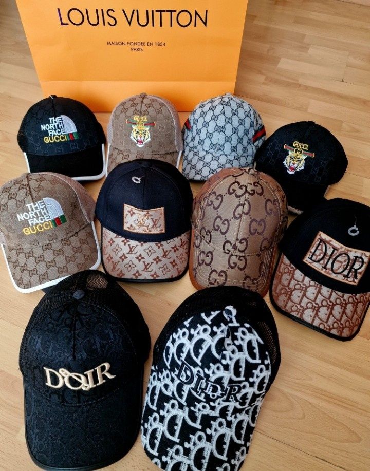 Sepci unisex reglabile, logo brodat, diverse nuanțe