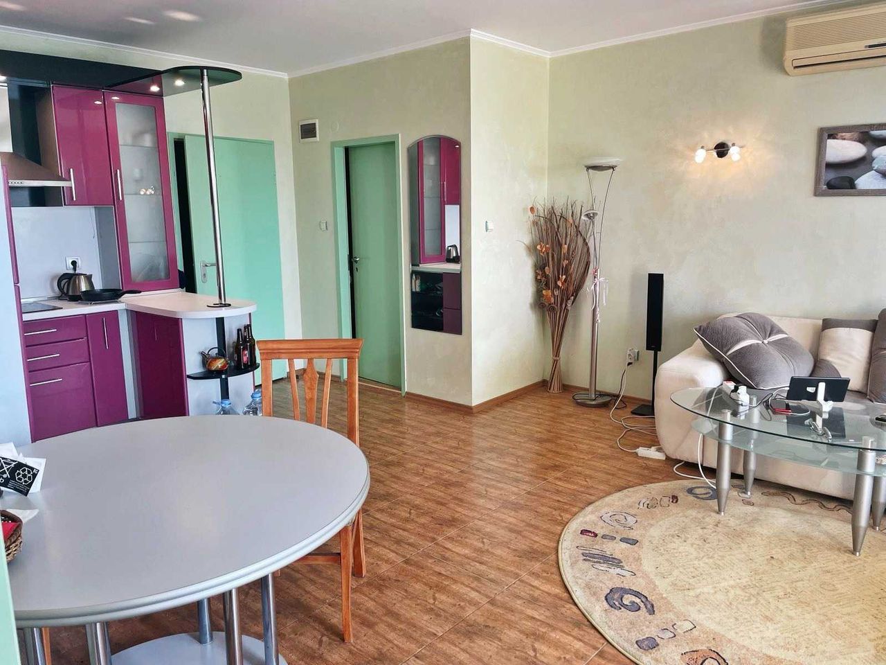 Продава се Тристаен апартамент в Несебър - 100 кв.м за 1300 €/кв.м - Снимка #4