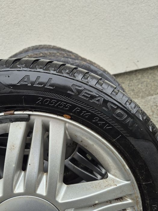 4 jante aliaj cu anvelope 205/55/16 Taurus All Season 7mm,2020 Megane