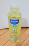 Бебешко масажно олио и раница на Мустела Mustela