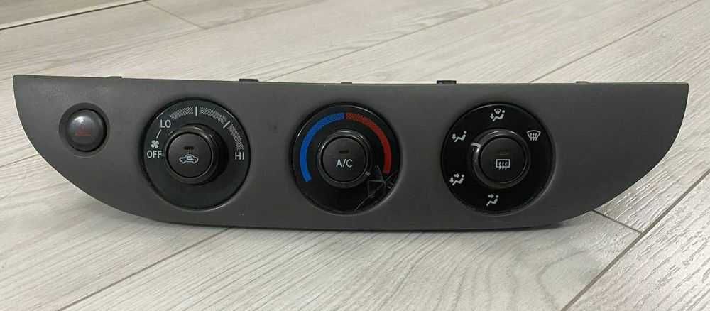 Блок управления печкой и кондиционером