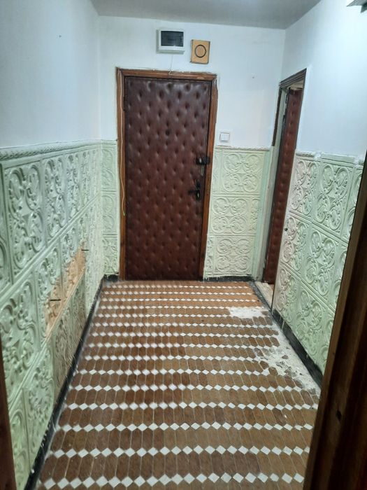 Apartament 2 camere, parter.