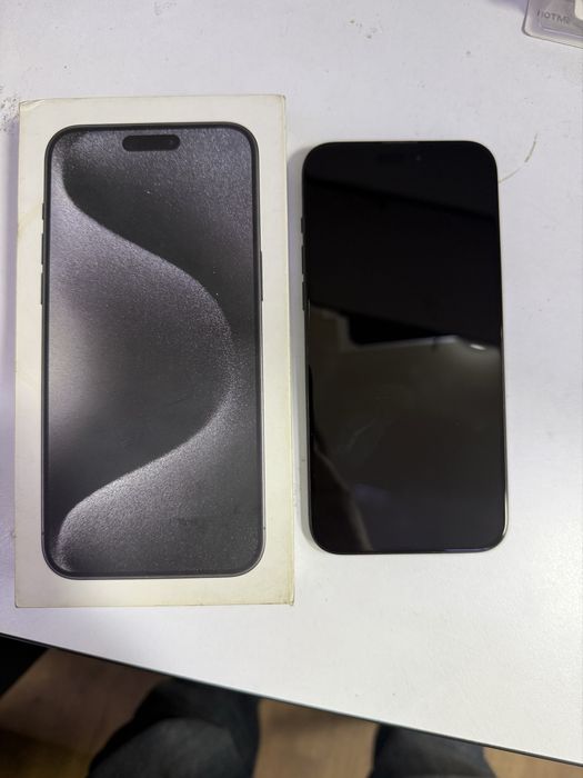 Продам Айфон 15 pro макс Sotiladi 87%