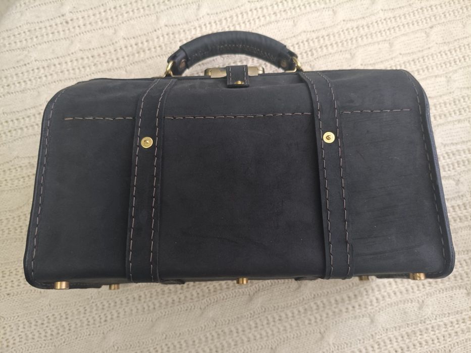 Саквояж- сумка из натуральной кожи