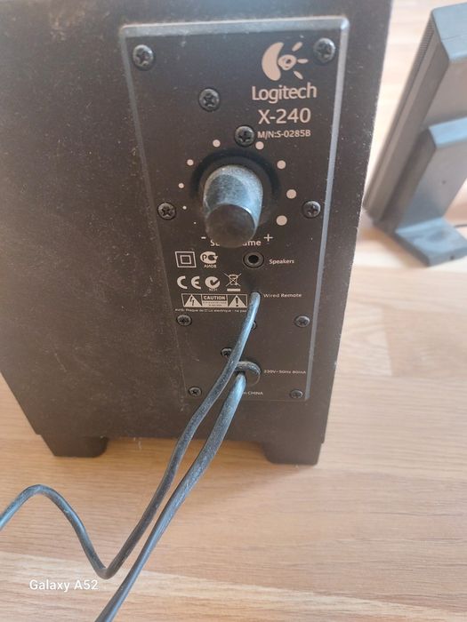 !! Logitech X-240 !!