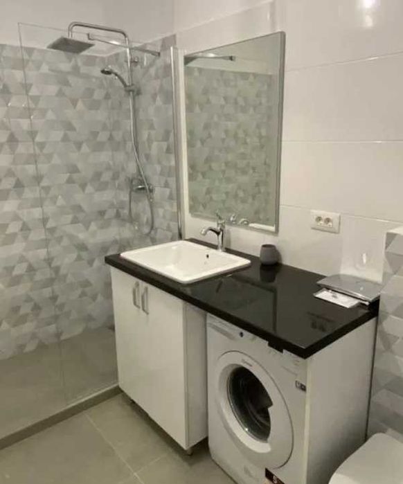 Дава се под наем Двустаен апартамент в Пловдив, Гагарин - 60 кв.м за 204 € - Снимка #5