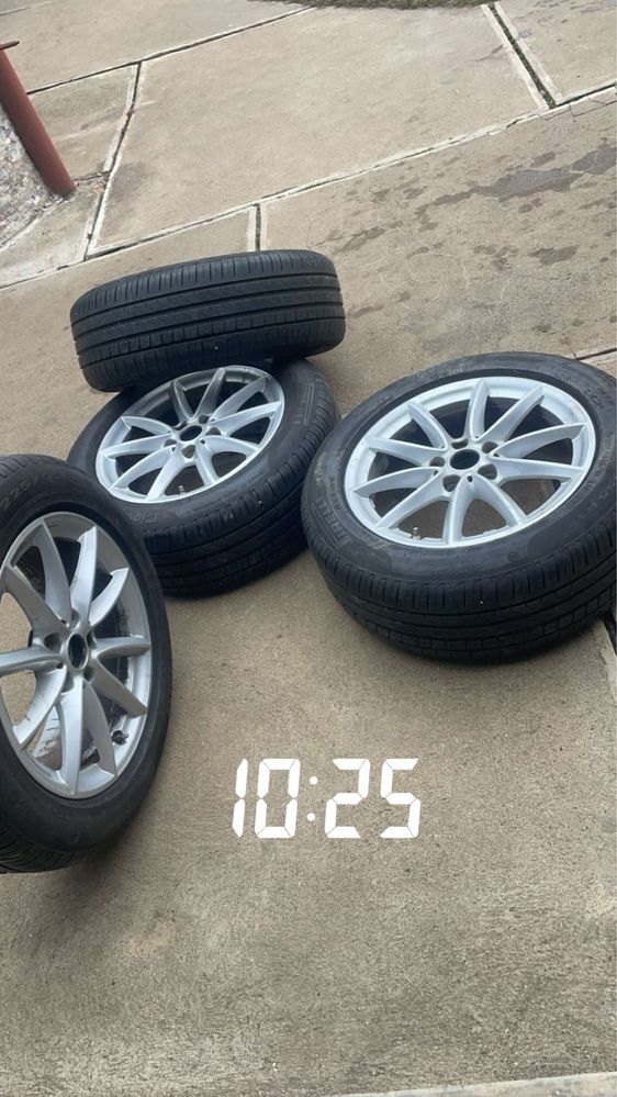 Vand jenti bmw 17
