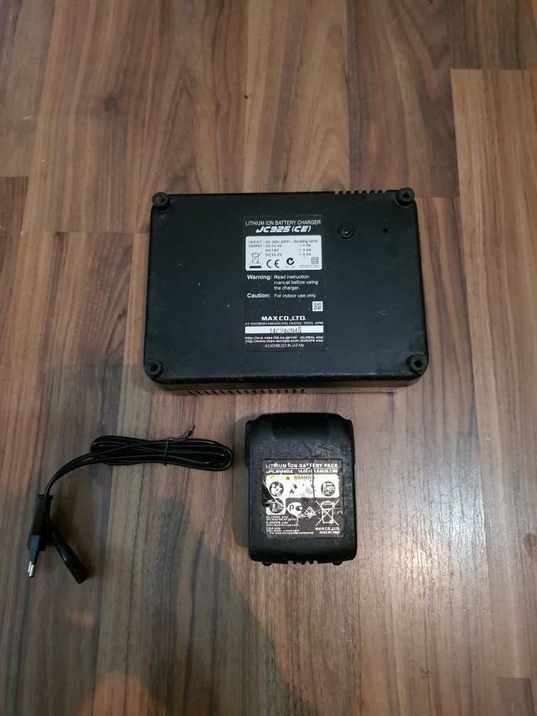 Încărcător și acumulator pistol de legat fier Max rb 441,611,398 ,397