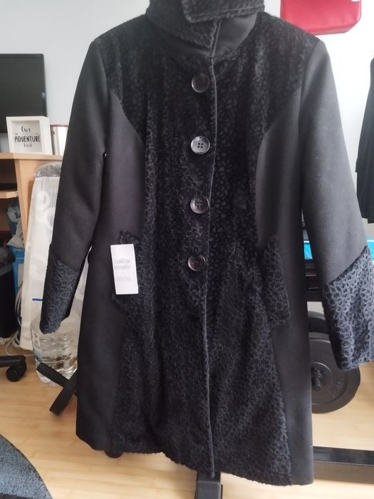 Vând palton de dama