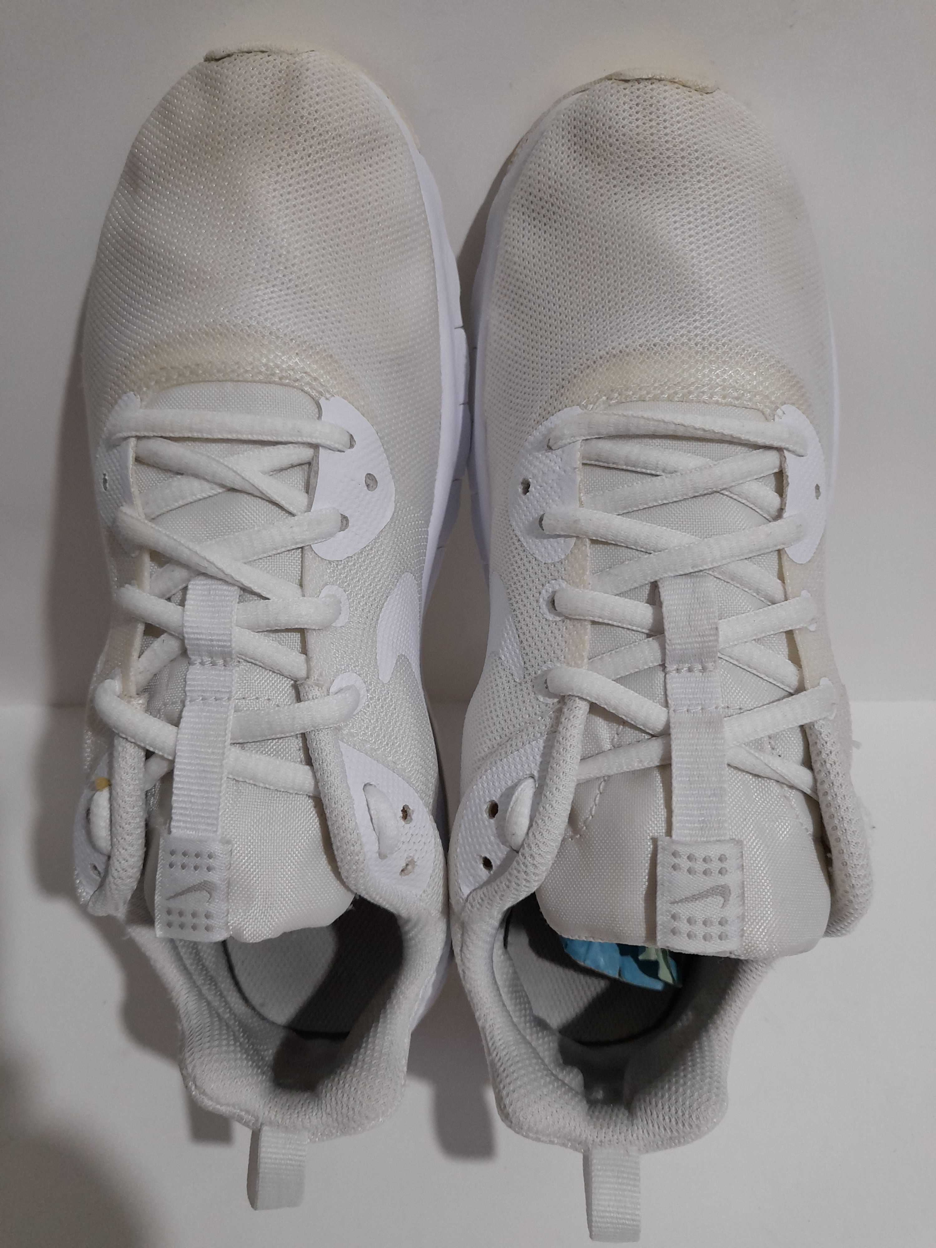 NIKE Air Max Low Motion - marimea 38