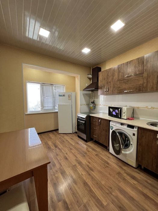 Kvartira продается 2/7/9 на Шота Руставели