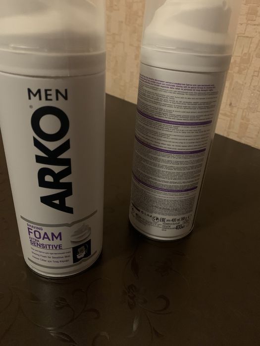 Пена для бритья, лак, наклейки, расческа, карандаш-подводка