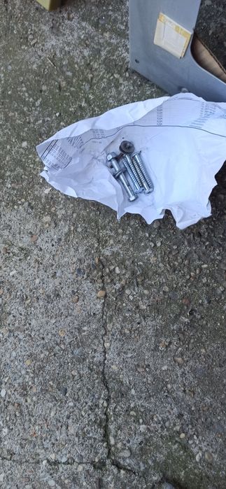 Стенна стойка за телевизор