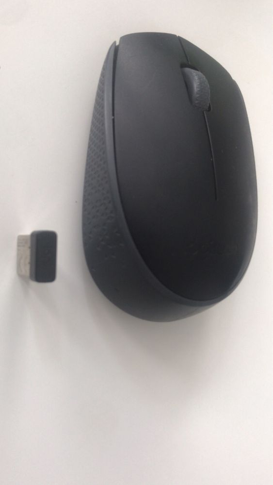 Беспроводная мышька от Logitech