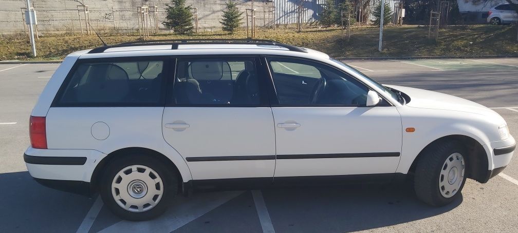 Продавам Vw passat b5