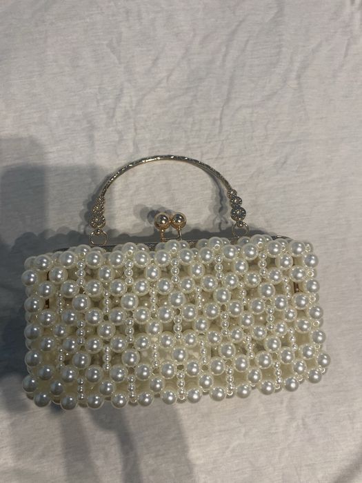 Чантичка от перли