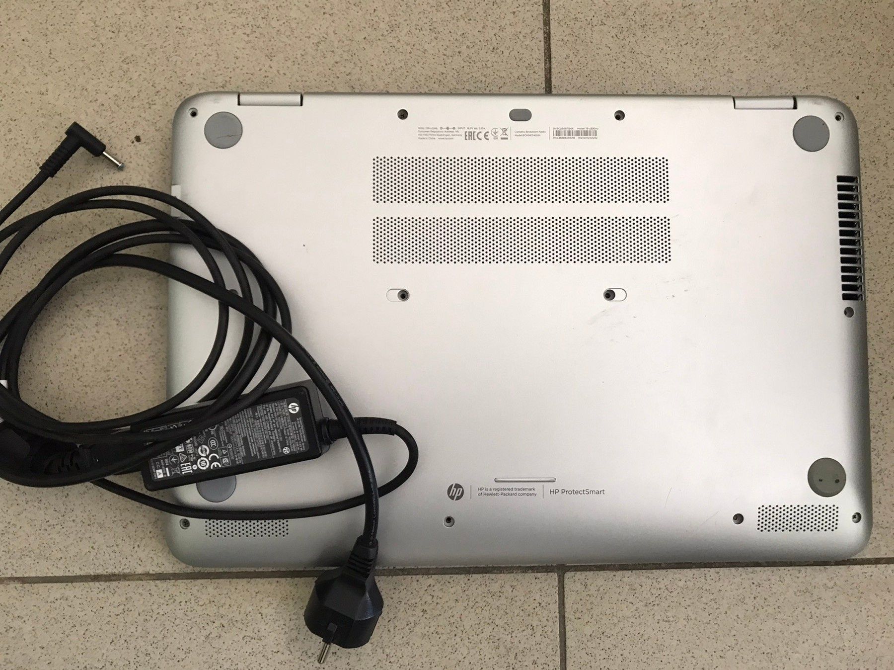 Лаптоп HP ENVY X360 за части
