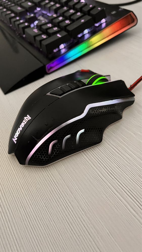 Mouse ganing RGB titan boa