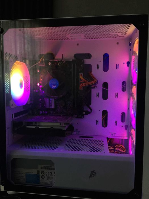 Настолен компютър