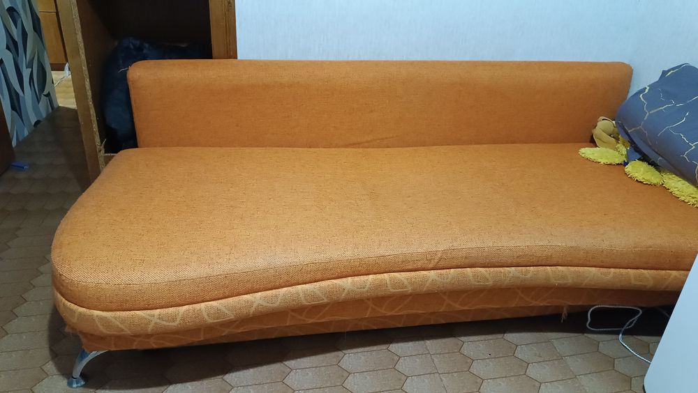 Тахта отдам даром