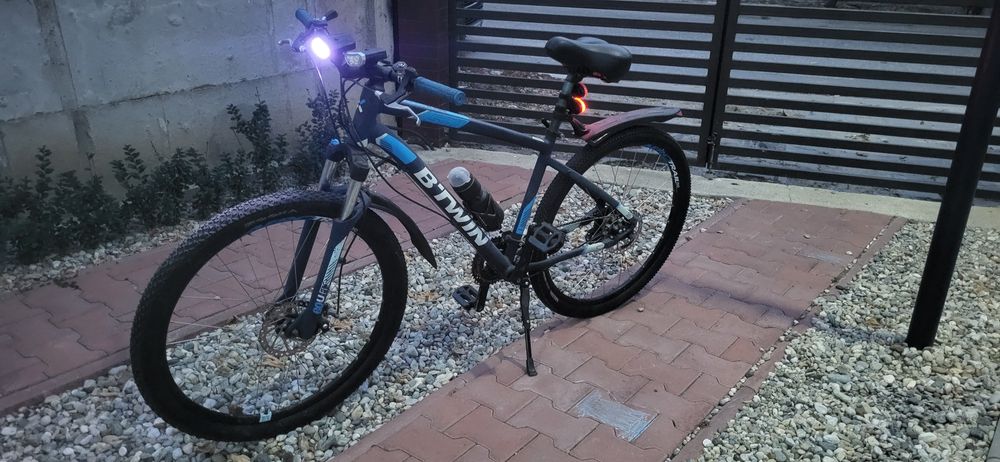 Vând bicicleta 27.5