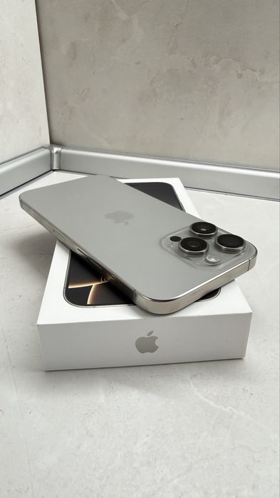 Apple iPhone 16 Pro Max, 256 GB, Natural Titanium, ГАРАНЦИЯ
