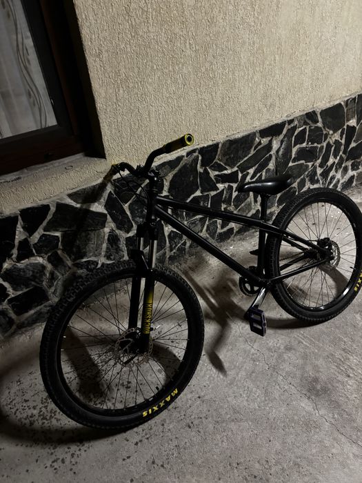 vand dirt jumper fara probleme