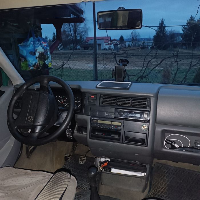 Vând Vw t4 caravelle
