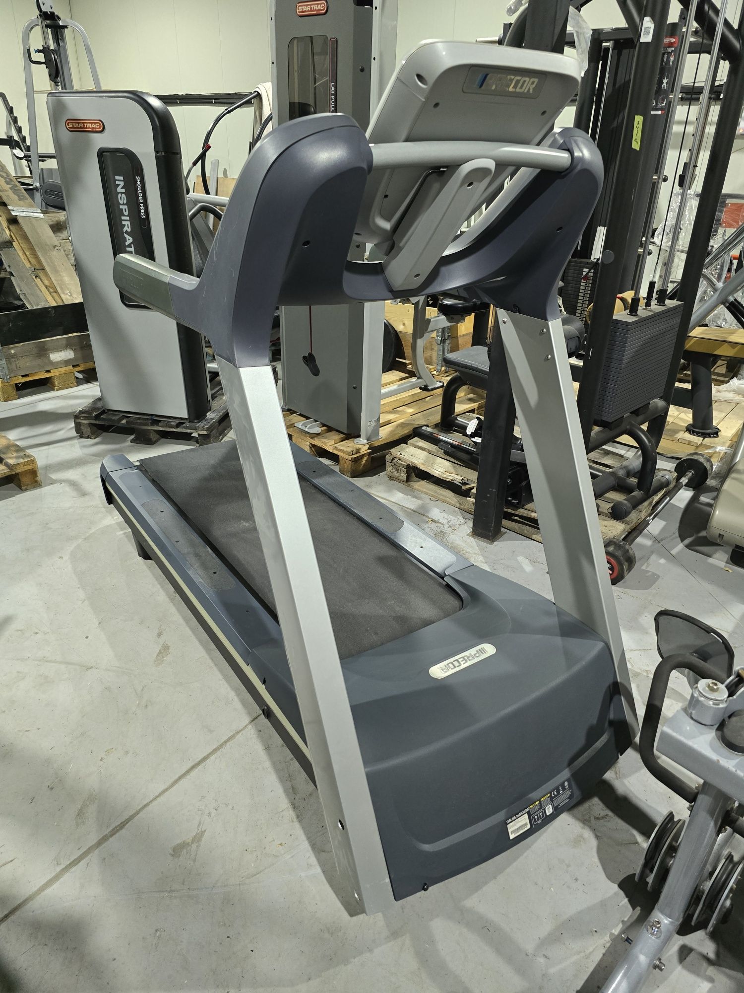Precor професионална пътека за бягане USA