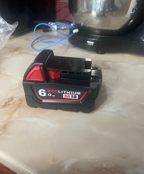 Milwaukee acumulatori 6ah NOI