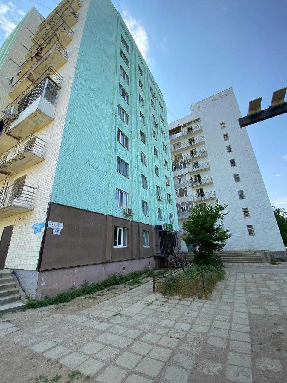 срочно продается 1 к.кв на 8 мкрн!