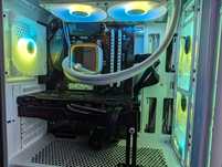 PC făcut pe piese Ryzen 5 3600 Rx 6700 xt