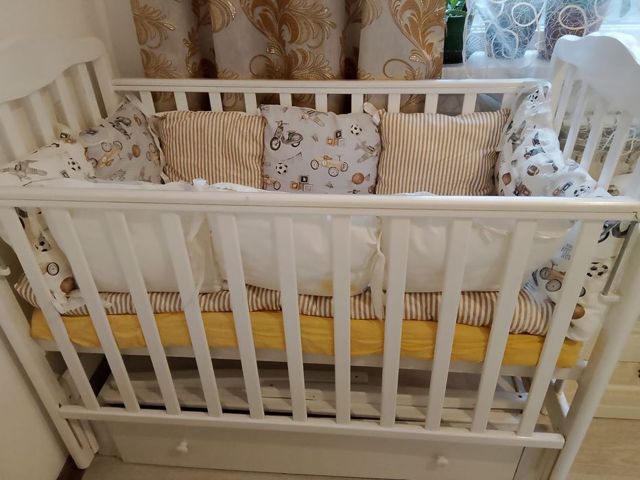 Манеж для малышей очень уютный