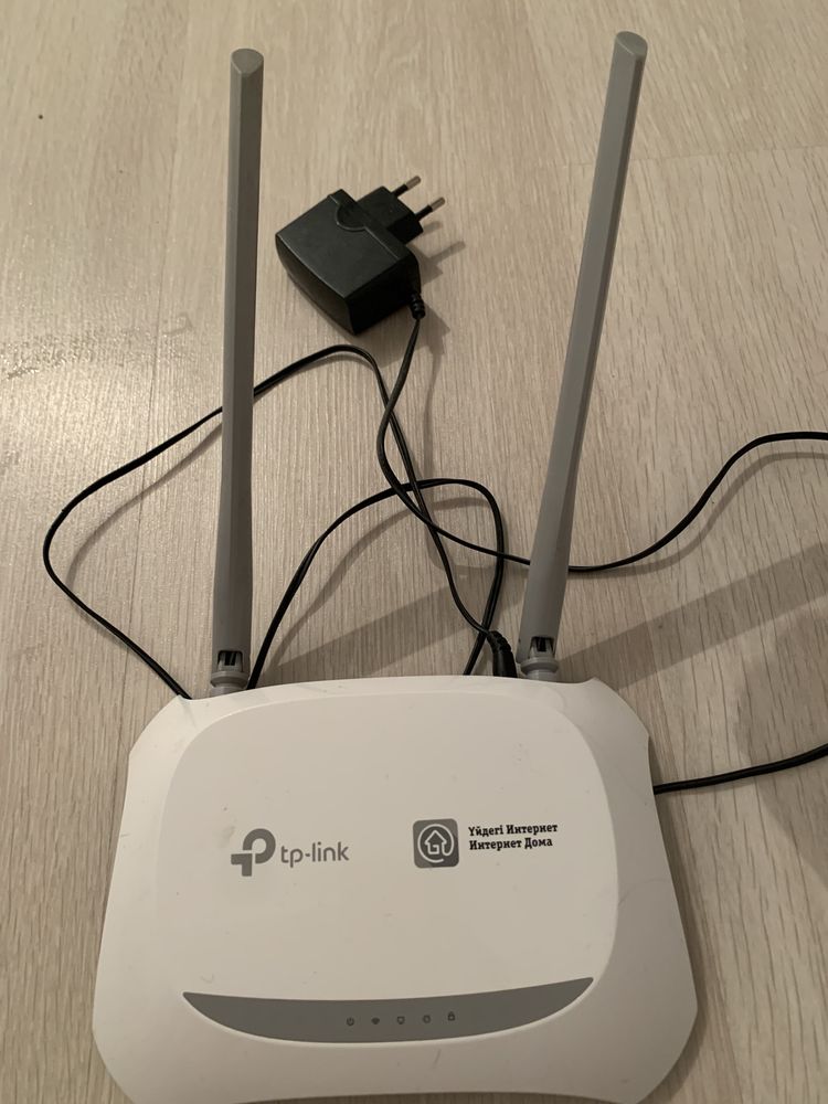 Роутер tp-link в хорошем состоянии