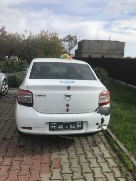 Dacia Logan 2015  1.2  Pentru piese