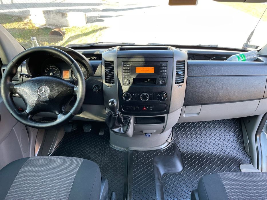 Mercedes sprinter 316 2014 XXL 8+1 (318 319)