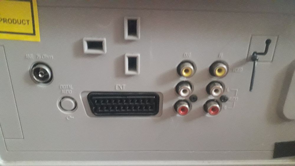 Televizor cu dvd-player