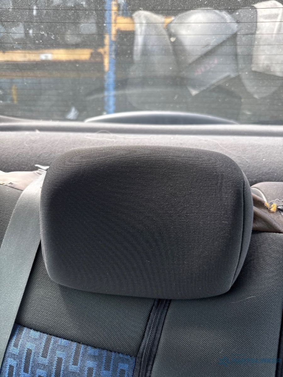 Tetiera bancheta spate RENAULT MEGANE II Saloon LM0/1_ 2003 - >