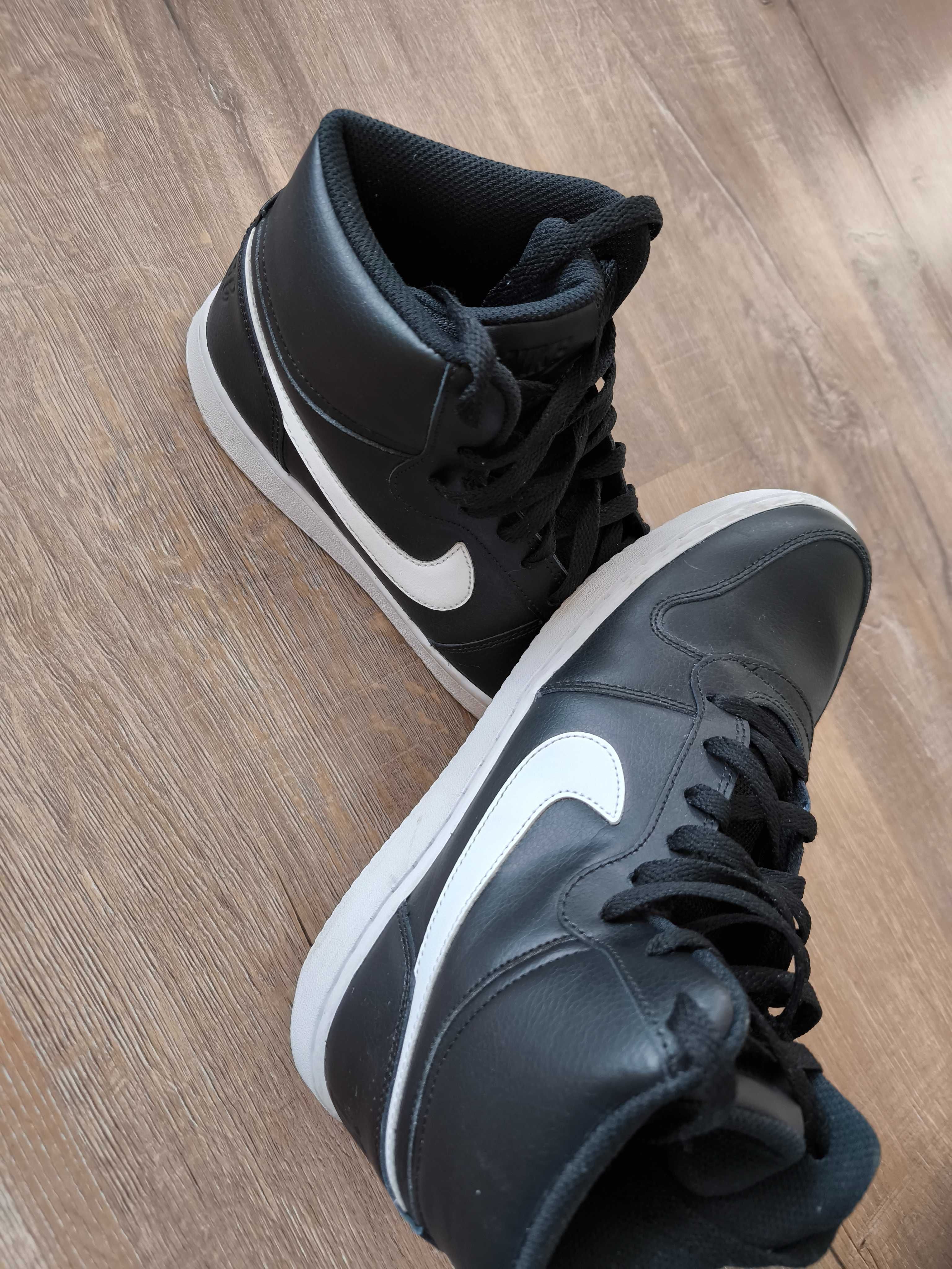 Nike Сникърси Ebernon Mid AQ1773 002 Черен