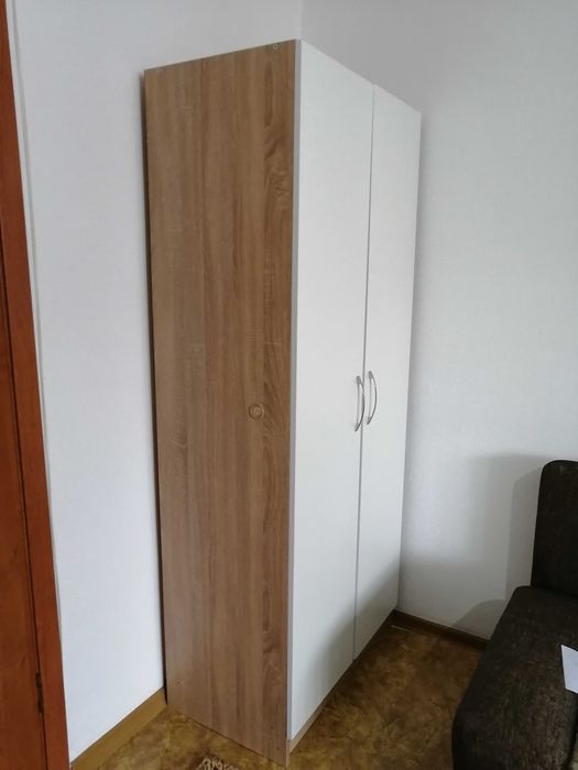 Шкаф распашной, бельевой