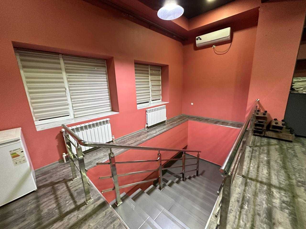 Сдаётся в аренду 150м2  Ориентир: B&B, Французское посольство