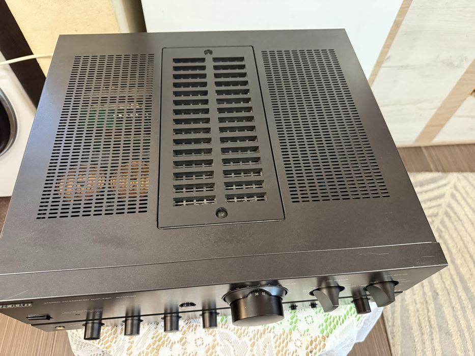 Като нов Technics SU-VX700